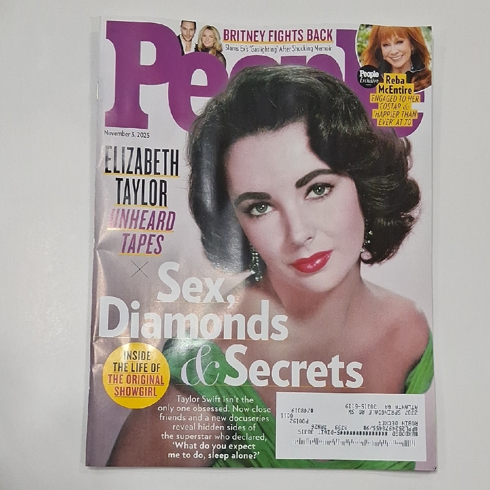People Magazine | November 3, 2025 Issue